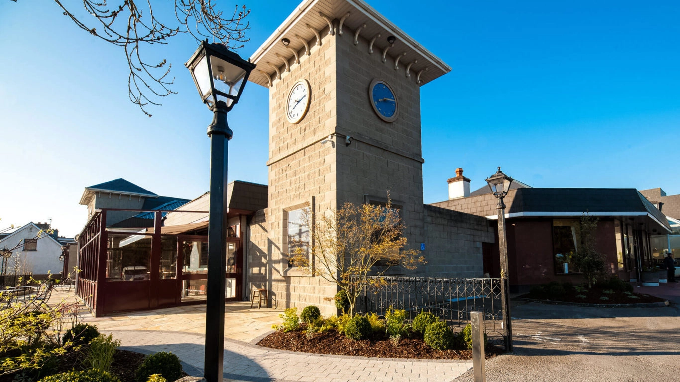 treacys-group-external-clocktower-01
